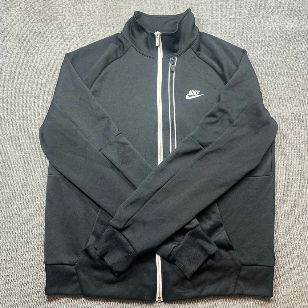 Nike Track Jacket Mens L Black  Full Zip Chest Pocket Sportswear Techwear